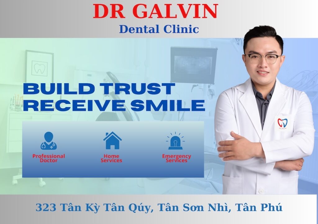 Blue Elegant Dental Clinic Flyer Landscape - 1